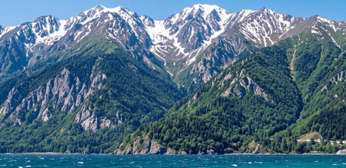 Горы и море — два мира, одно путешествие